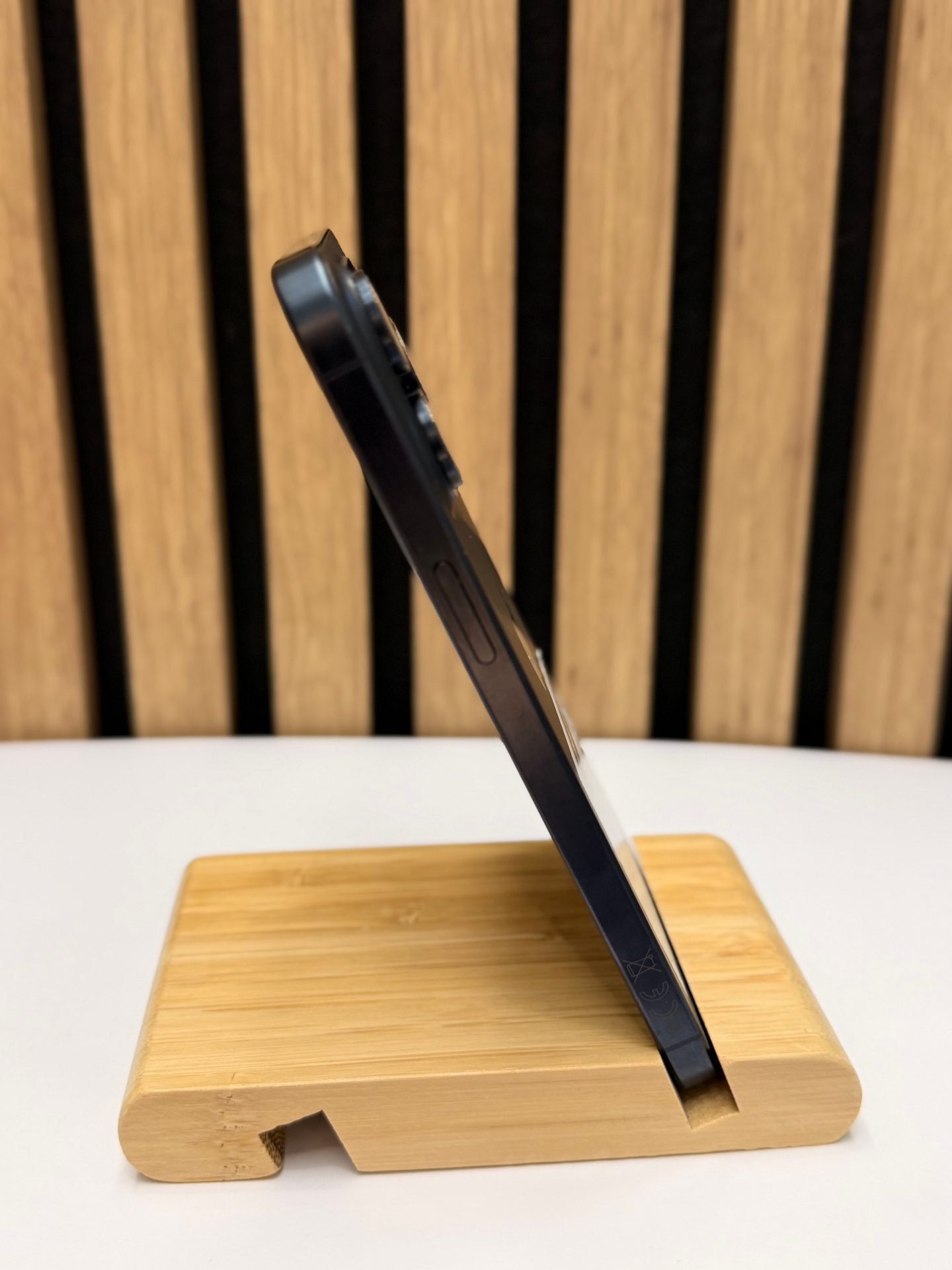 Apple iPhone 15 Pro Max - Titanium Blue, 256 GB, Bun - 2