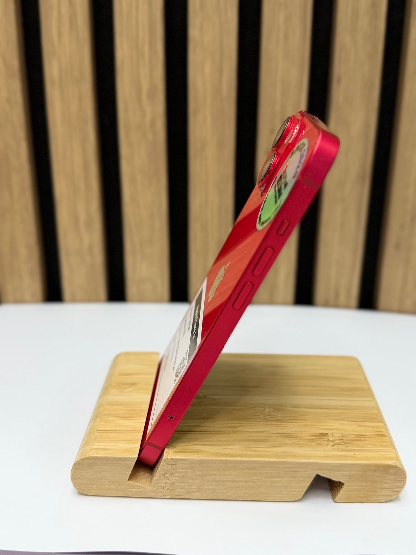 Apple iPhone 14 - Red, 128 GB, Excelent - 2