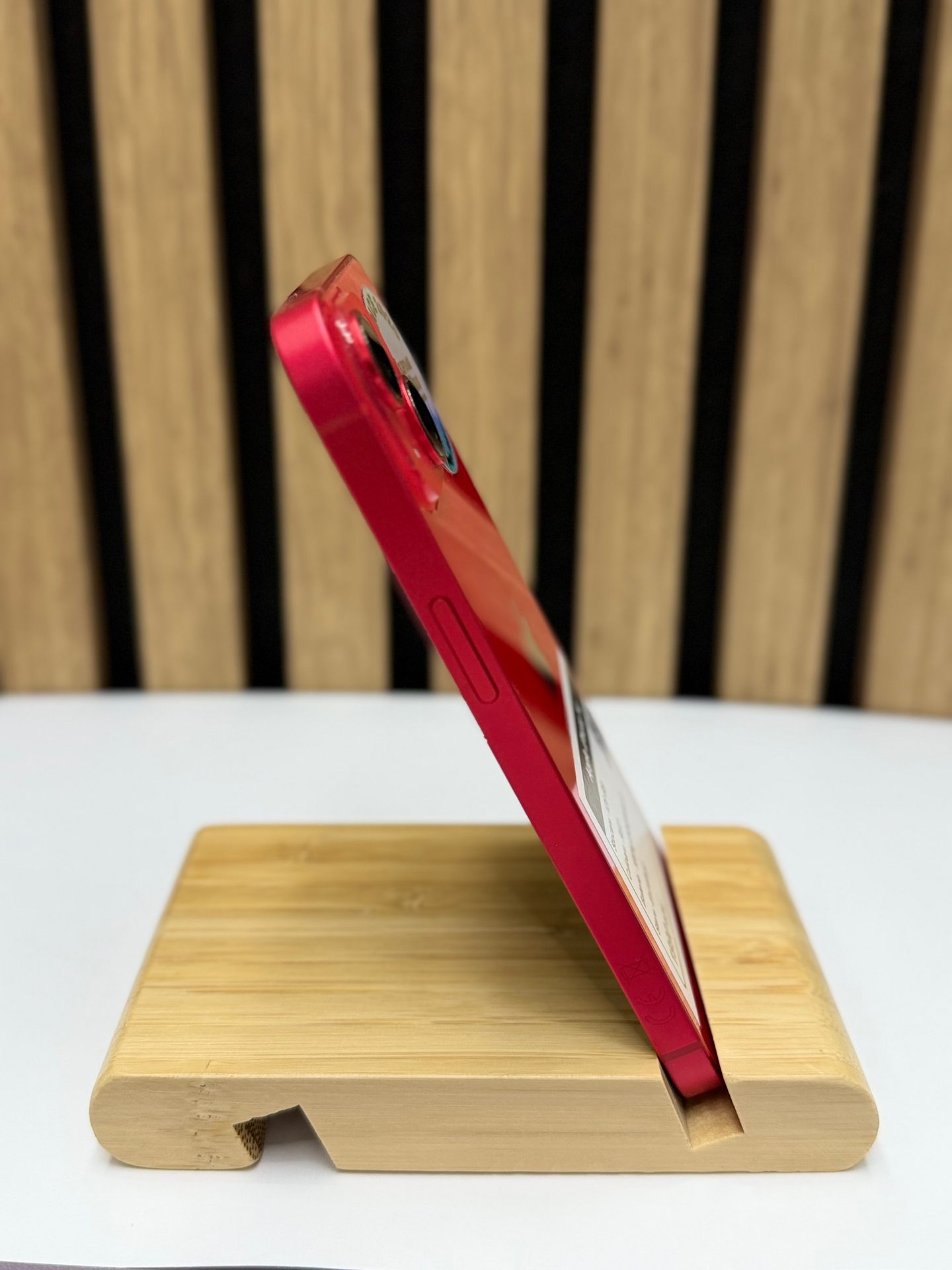 Apple iPhone 14 - Red, 128 GB, Excelent - 3