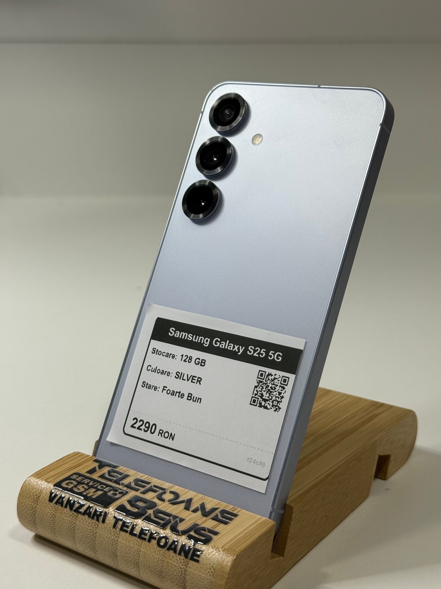 Samsung Galaxy S25 5G - Silver, 128 GB, Foarte Bun - 1
