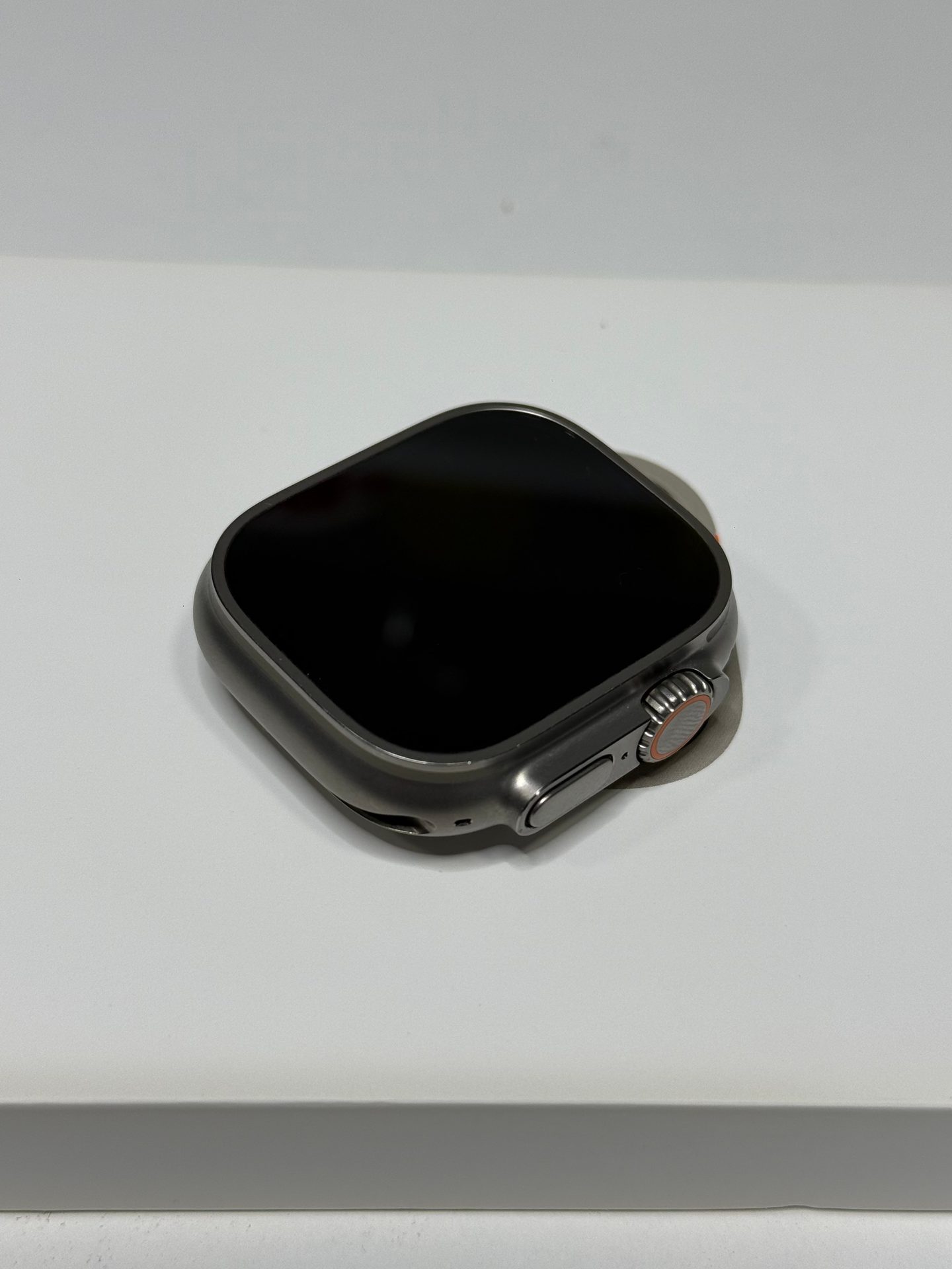 Apple WATCH ULTRA 49 MM - Midnight Ocean Band, Excelent - 1