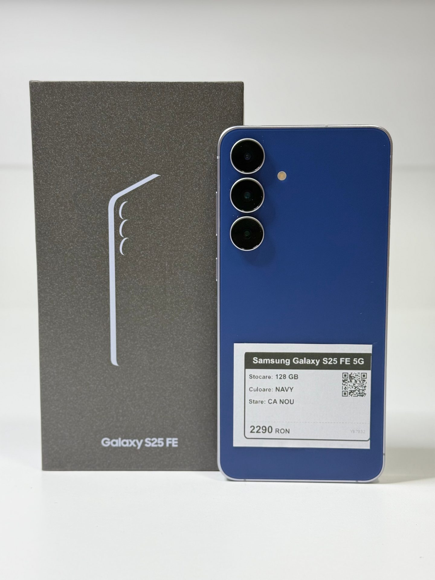 Samsung Galaxy S25 FE 5G - Navy, 128 GB, Ca Nou - 1