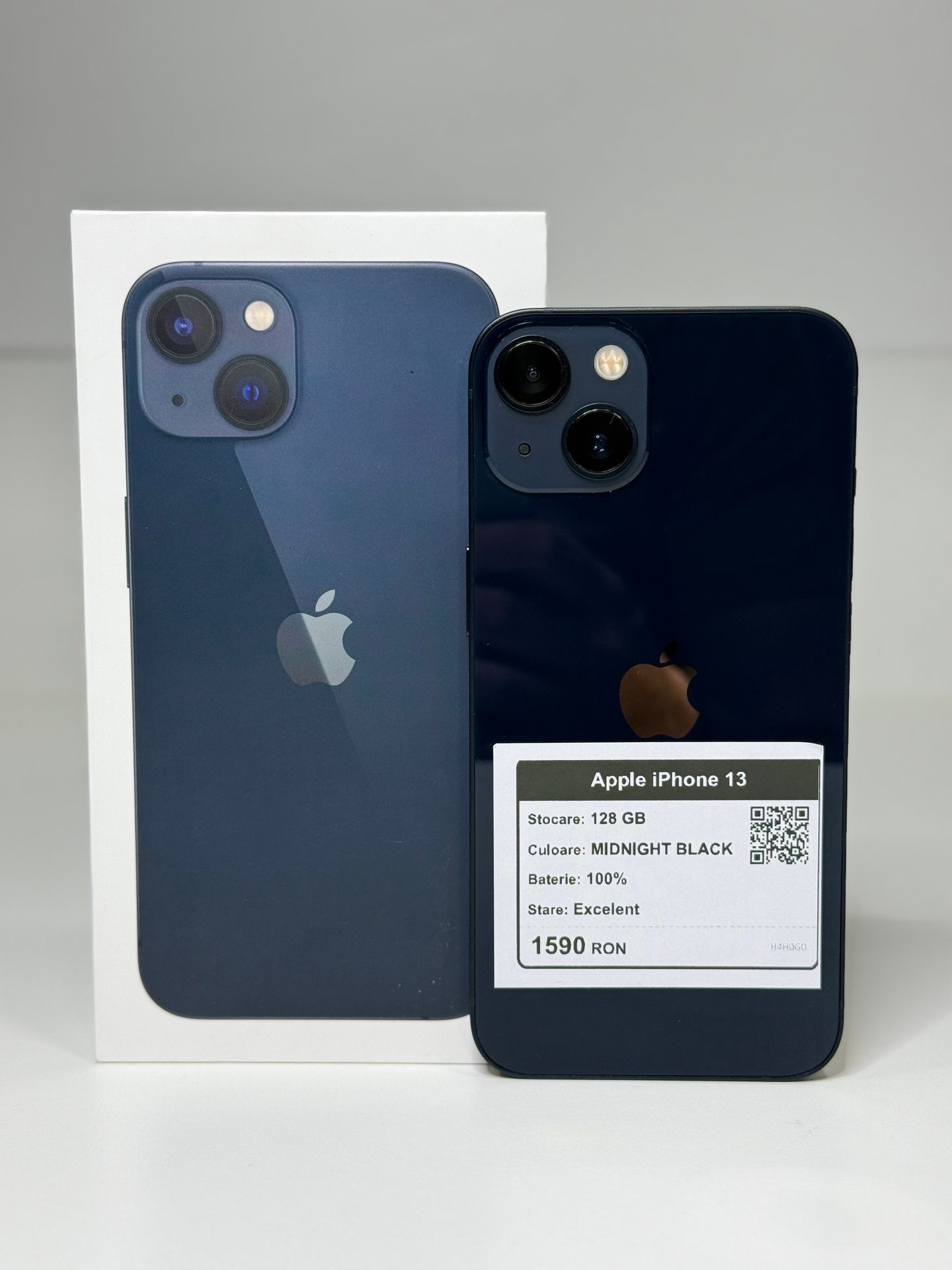 Apple iPhone 13