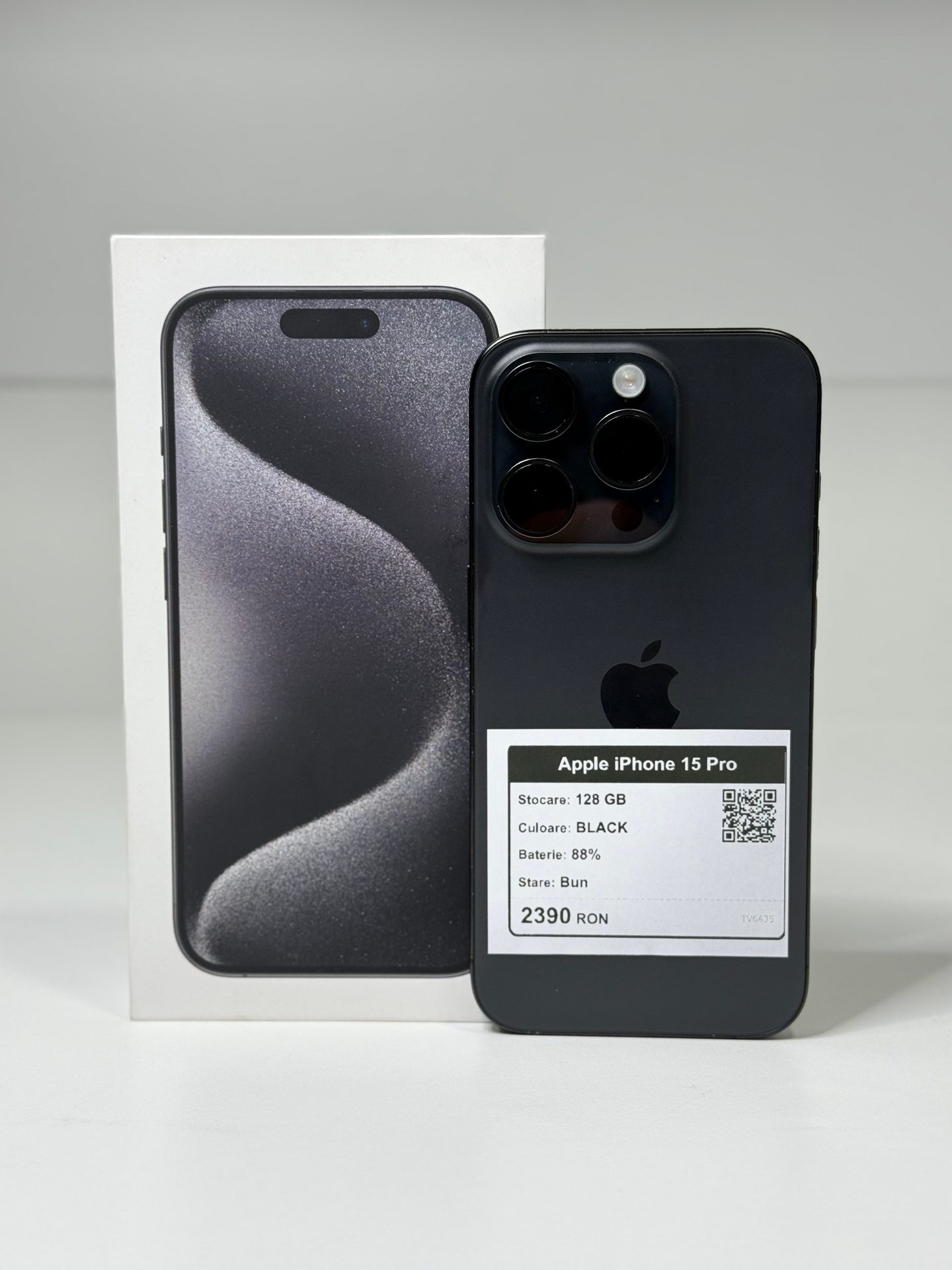 Apple iPhone 15 Pro - Black, 128 GB, Bun - 1
