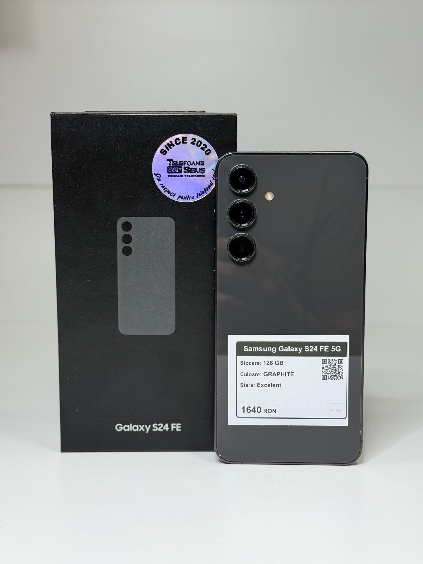 Samsung Galaxy S24 FE 5G - Graphite, 128 GB, Excelent - 1