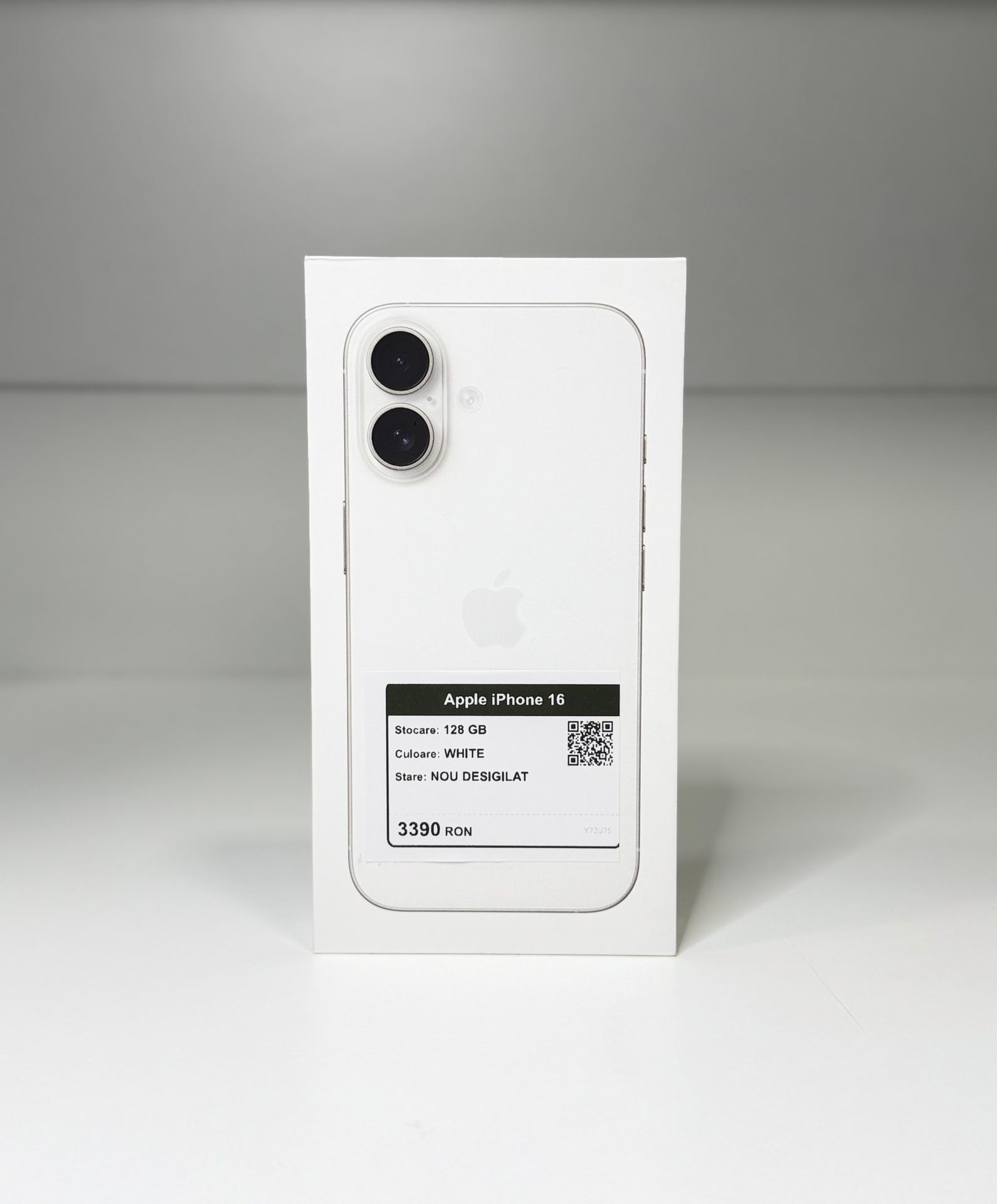 Apple iPhone 16