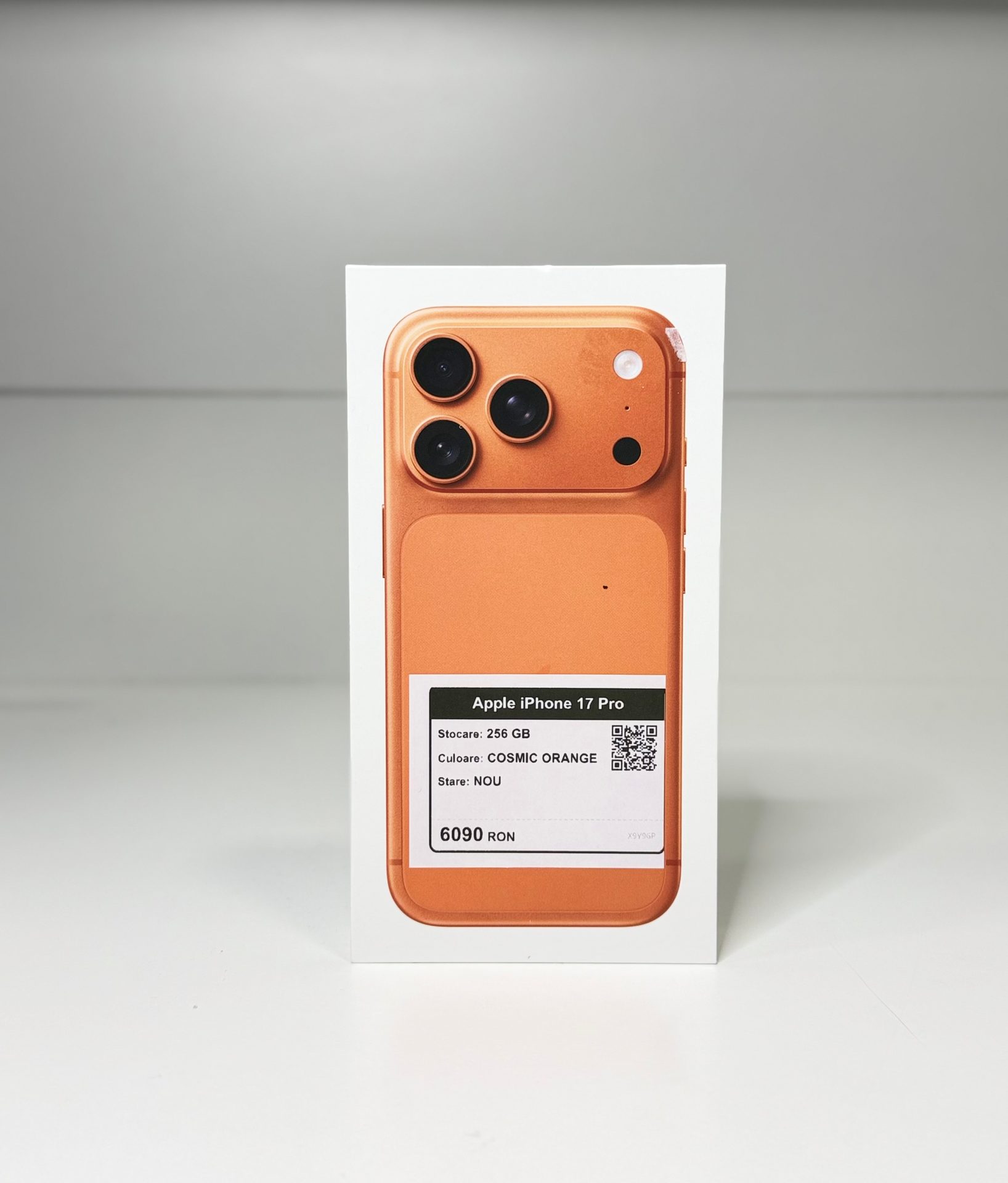 Apple iPhone 17 Pro - Cosmic Orange, 256 GB, Nou Sigilat - 1