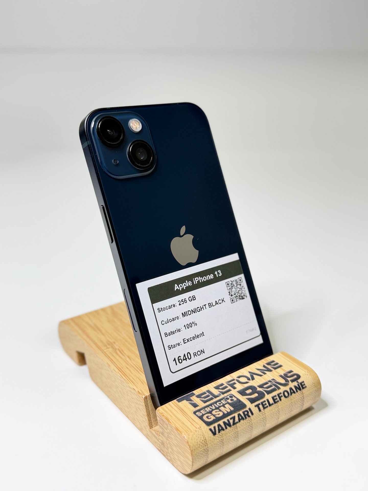 Apple iPhone 13 - Midnight Black, 256 GB, Excelent - 2