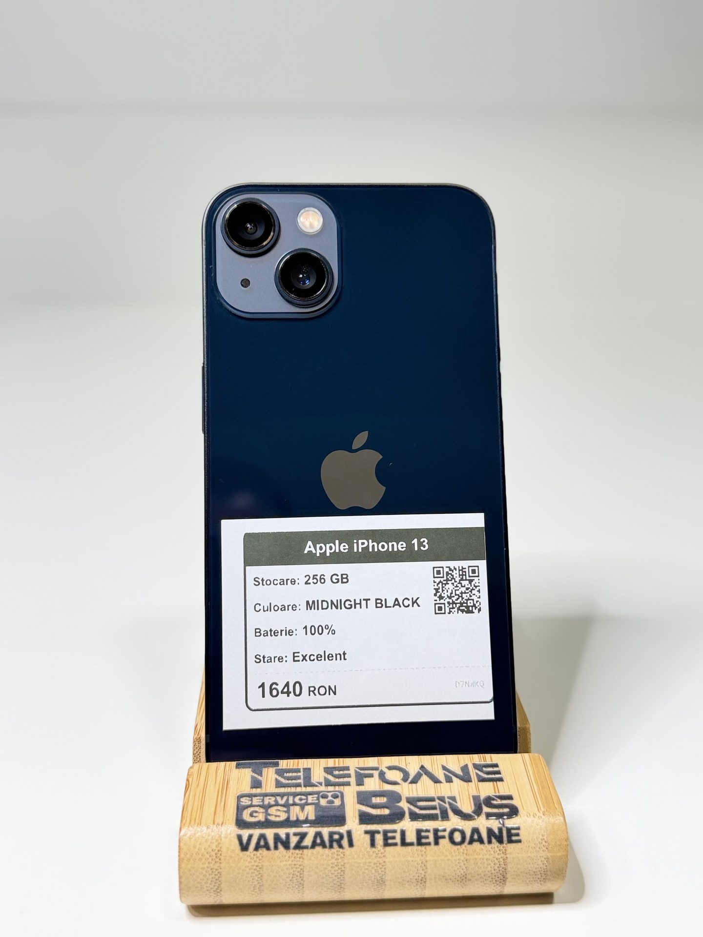 Apple iPhone 13 - Midnight Black, 256 GB, Excelent - 3