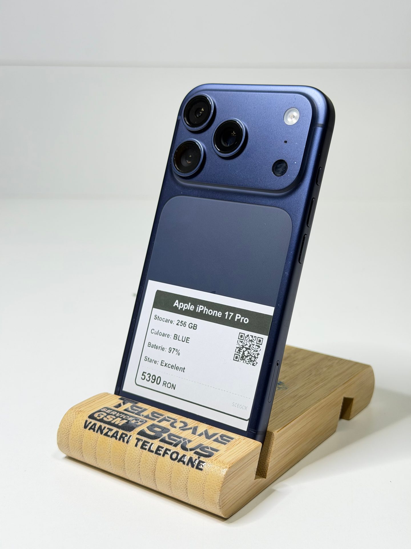 Apple iPhone 17 Pro - Blue, 256 GB, Excelent - 2