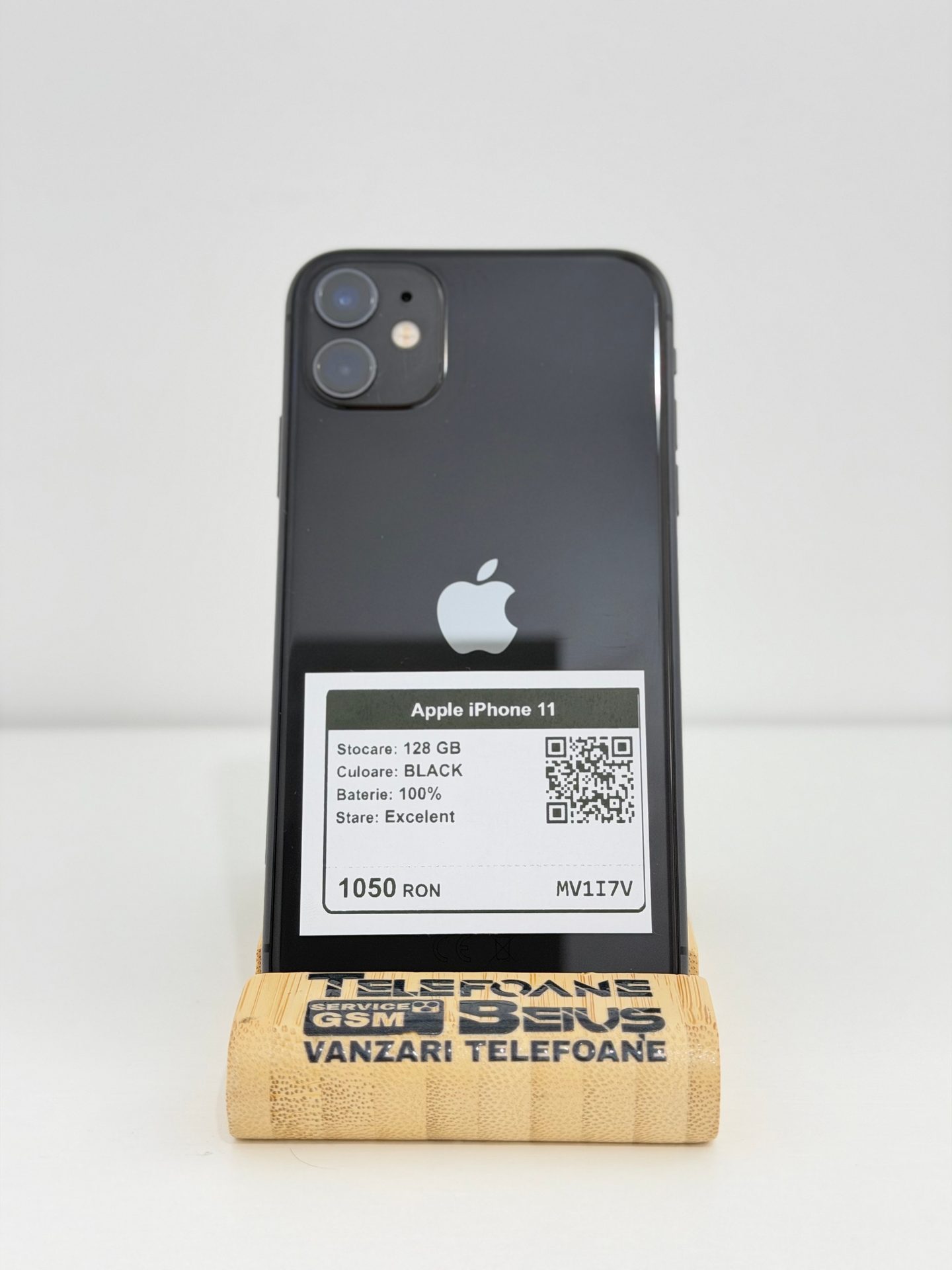 Apple iPhone 11 - Black, 128 GB, Excelent - 3