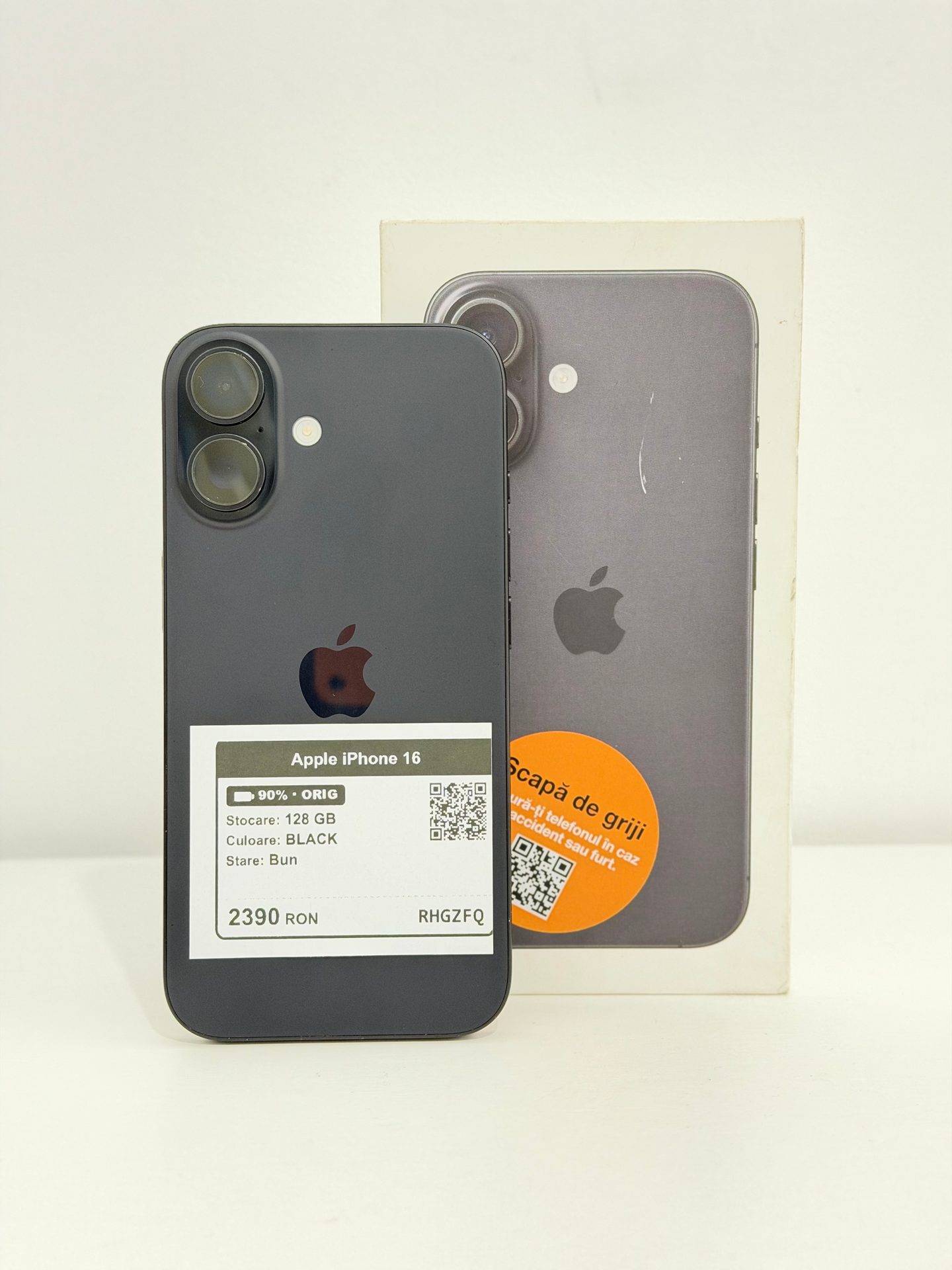 Apple iPhone 16 - Black, 128 GB, Bun - 4