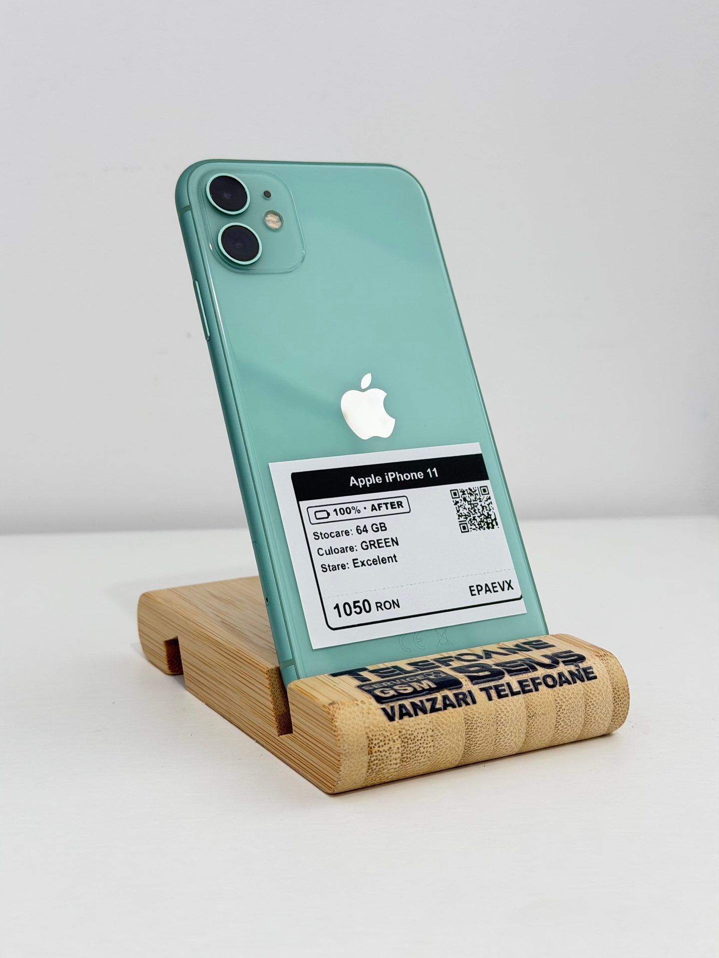 Apple iPhone 11 - Green, 64 GB, Excelent - 2