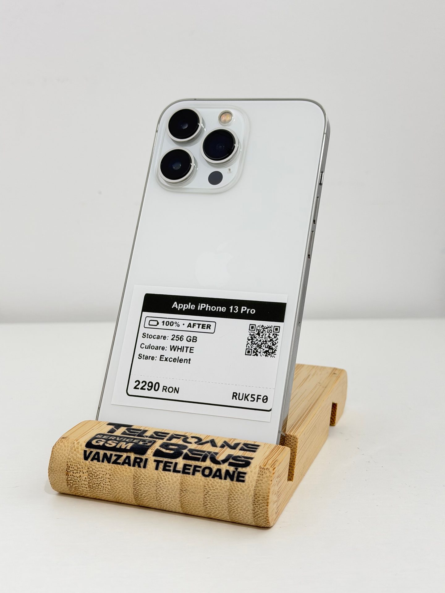 Apple iPhone 13 Pro