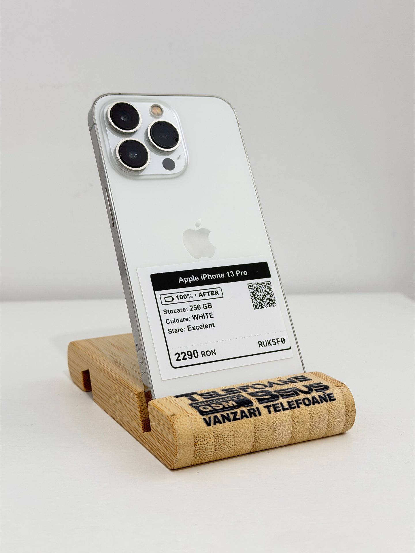 Apple iPhone 13 Pro - White, 256 GB, Excelent - 2