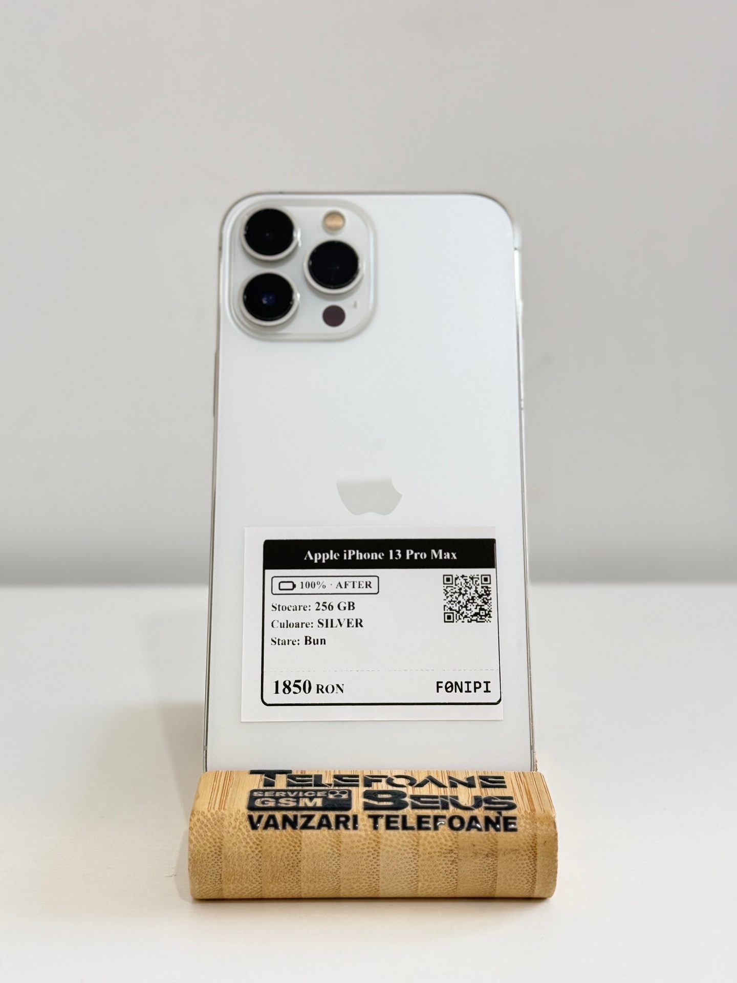 Apple iPhone 13 Pro Max - Silver, 256 GB, Bun - 3