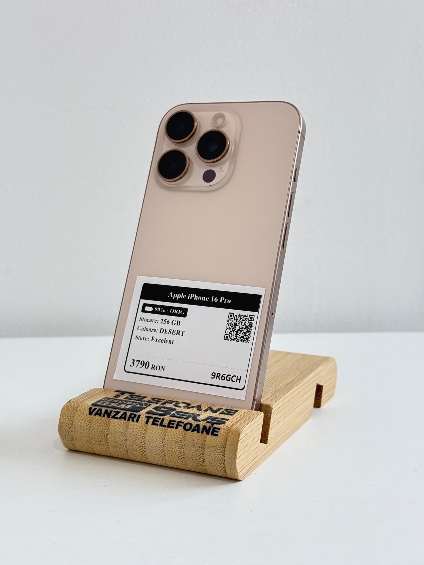 Apple iPhone 16 Pro