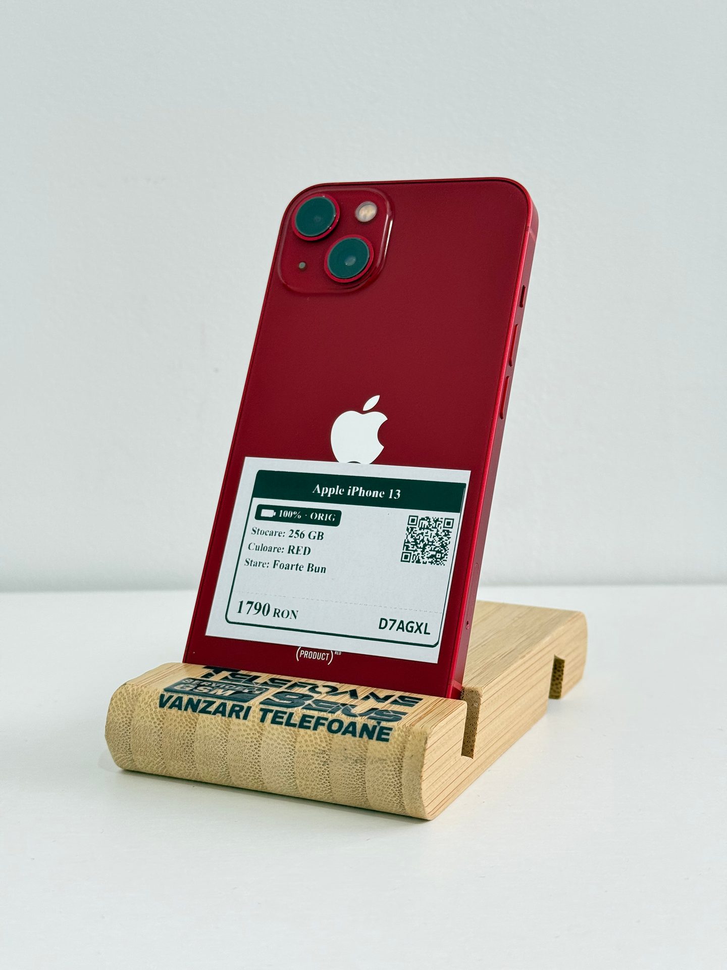 Apple iPhone 13
